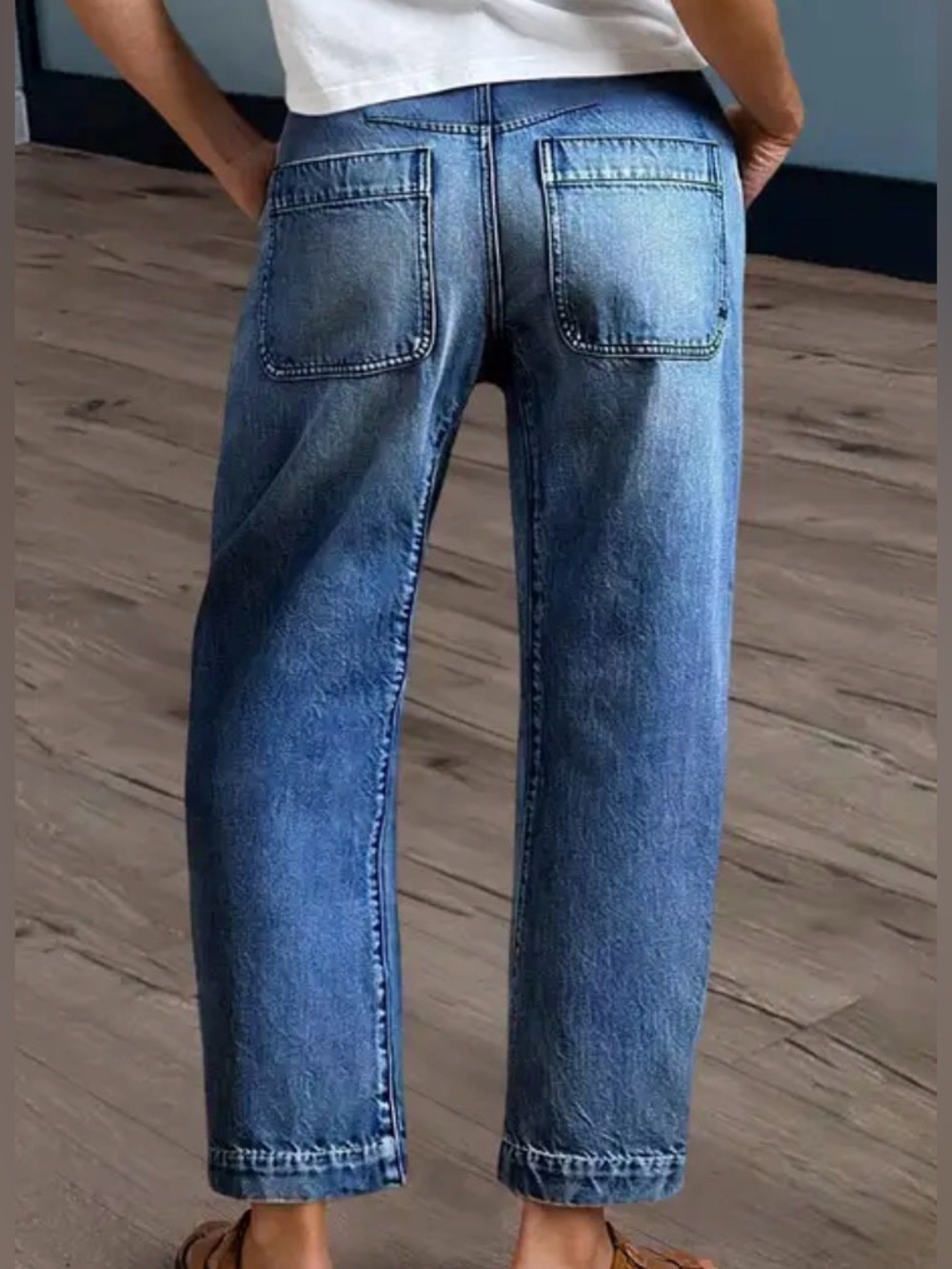 Flamingal Mid Rise Barrel Leg Crop Jeans Size Small (4/6) - Picture 4 of 7